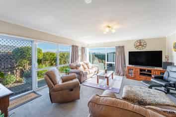 24A Orielton Place, Gleniti