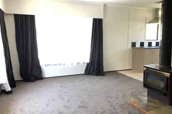 2/10 Landseer Place, Blockhouse Bay