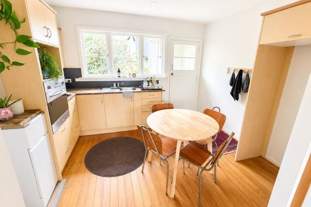 Vacant & Ready - Move In or Invest Today! - Widok 4
