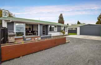 19 Kathleen Crescent, Hornby