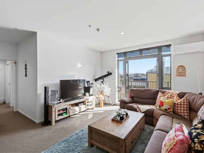 2A/23 Upper Queen Street, Auckland Central