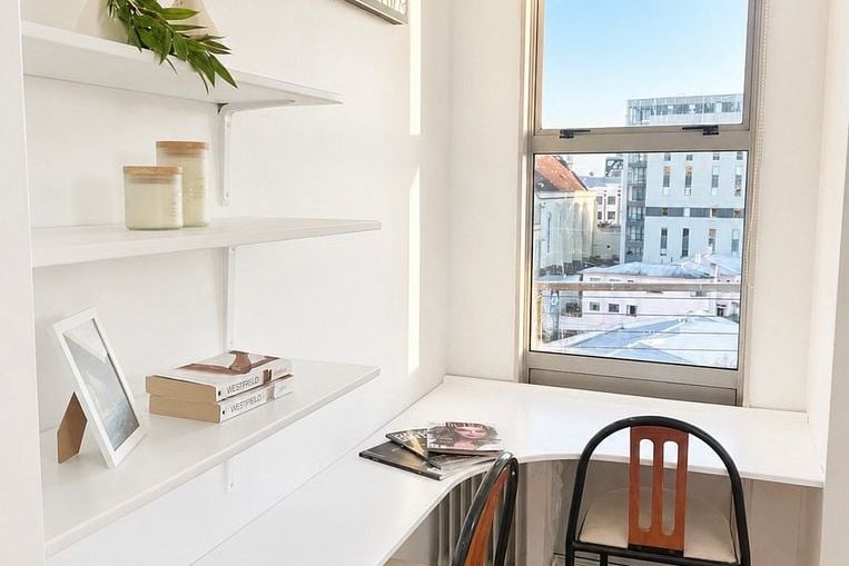 Modern Fully furnished – Just Bring Your Suitcase - Vista 4