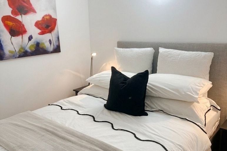 Modern Fully furnished – Just Bring Your Suitcase - Altro