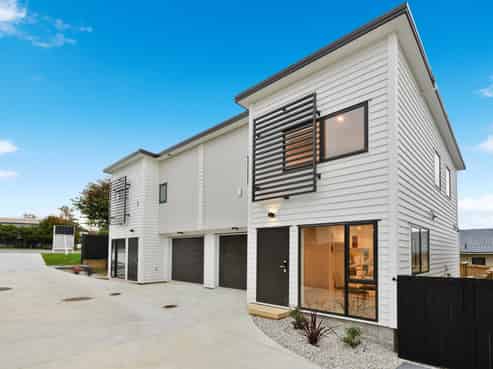 311 Albany Highway, Albany