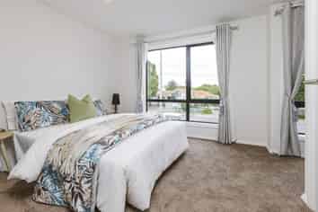 8/53 Avenue Road, Otahuhu