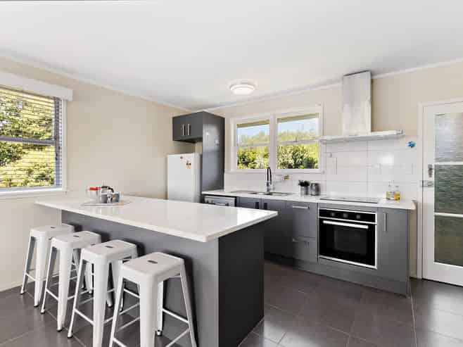 72C Onslow Avenue, Epsom