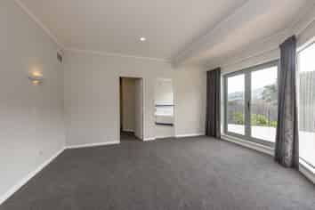 14 Torwood Road, Khandallah