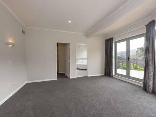 14 Torwood Road, Khandallah