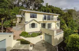 14 Torwood Road, Khandallah