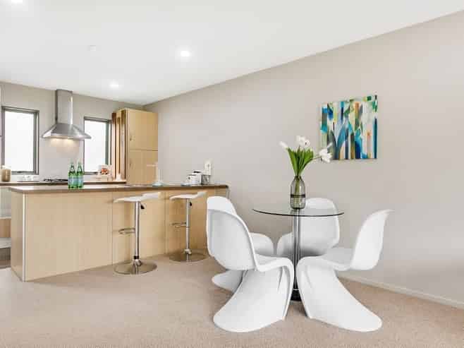 68/42 Holly Street, Avondale