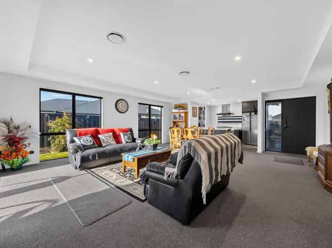 39 Croydon Street, Woodend