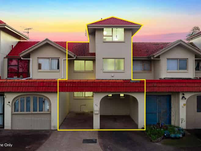 4/3 Glen Road, Browns Bay
