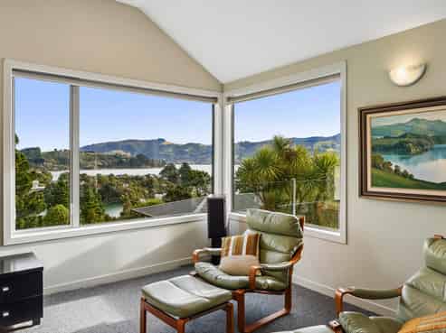 30 Oxley Crescent, Broad Bay