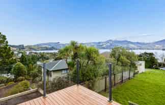 30 Oxley Crescent, Broad Bay