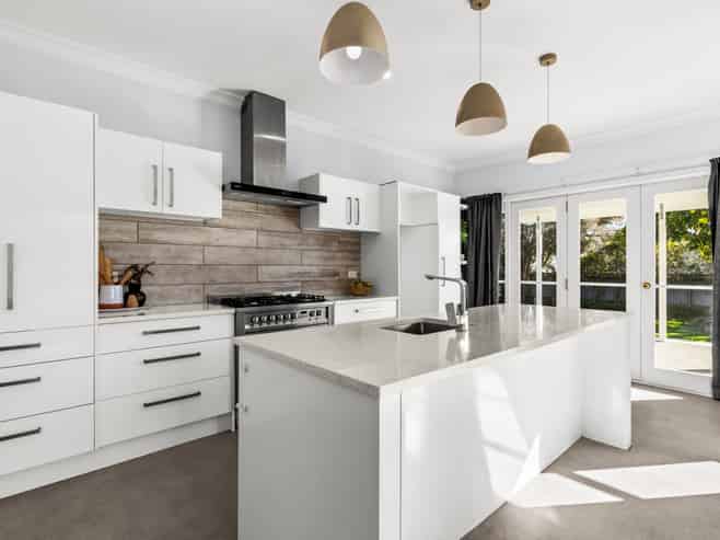 202 Park Road North, Parkvale