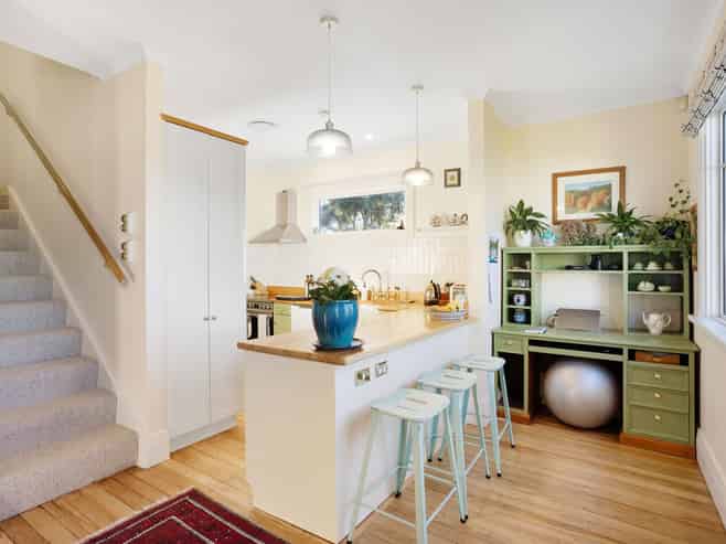 26 City Road, Roslyn