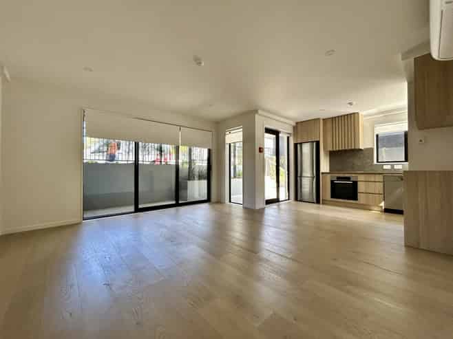 10/64 (64c)  Coronation Road, Mangere Bridge