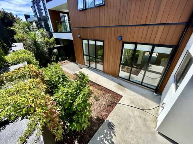 10/64 Coronation Road, Mangere Bridge