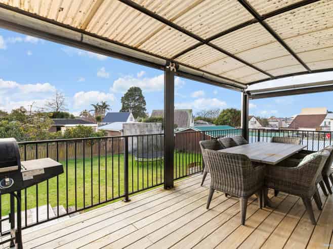 39 Paterson Avenue West, Pukekohe