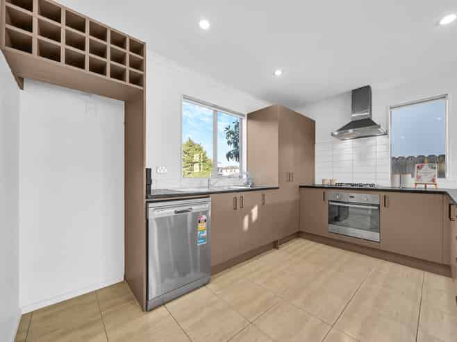 133 Baverstock Road, Flat Bush