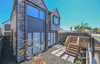 151 Prince Regent Drive, Farm Cove