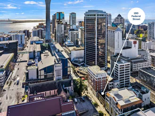 FREEHOLD FLEXIBILITY: OCCUPY, INVEST, OR DEVELOP
