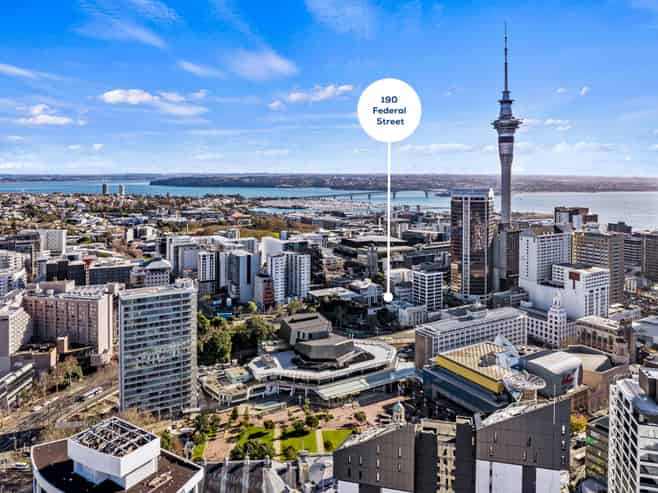FREEHOLD FLEXIBILITY: OCCUPY, INVEST, OR DEVELOP
