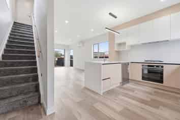 6 Te Taiheke Road, Drury