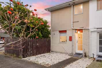 1/44 Torrens Road, Hillmorton
