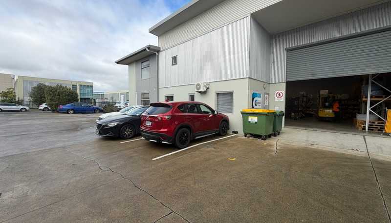B/6 Enterprise Drive, Henderson