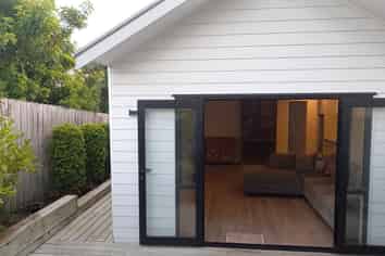 Auckland - Address withheld
