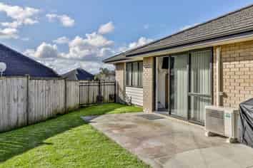 12 Sibling Court, Millwater