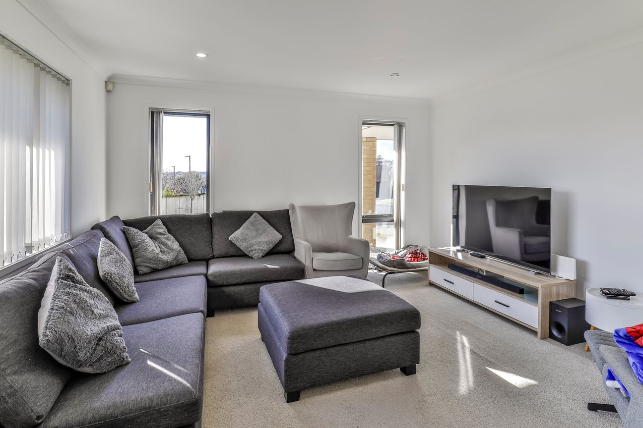 Modern Family Home in Sought-After Millwater - Vista 5