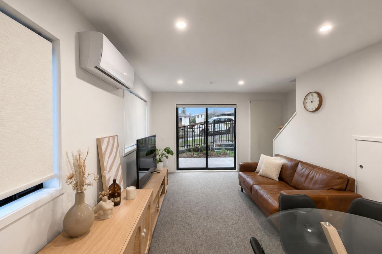 Modern 2-Bedroom, 2-Bathroom Townhouse with EV Charger – Sunnyvale - Bild 2