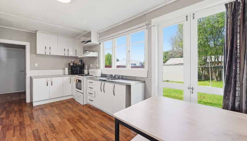 96 Clayton Road, Western Heights
