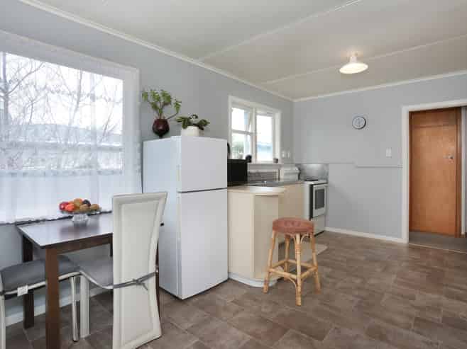 9 Oriana Place, Highbury
