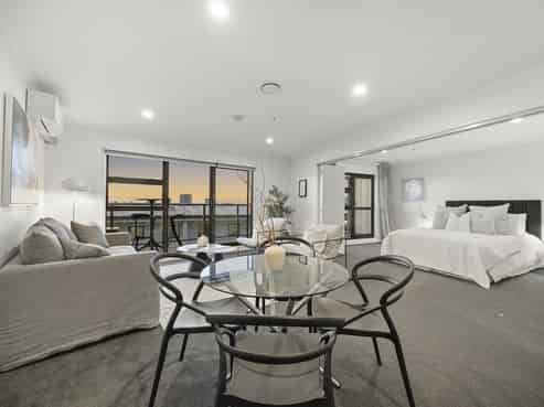 3F/83 New North Road, Eden Terrace