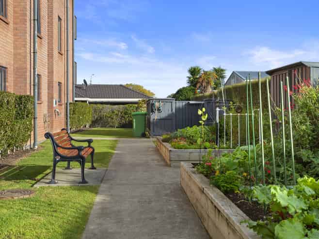 G02/102 Edinburgh Street, Pukekohe