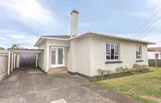 25 Fergusson Street, Springvale