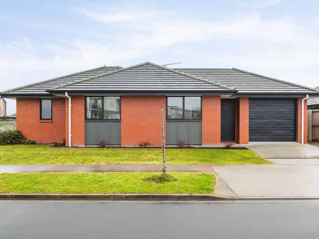 18 Haddonstone Avenue, Rototuna North