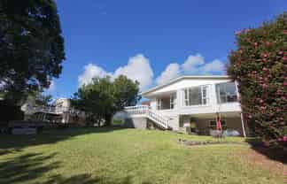 84 New Windsor Road, New Windsor