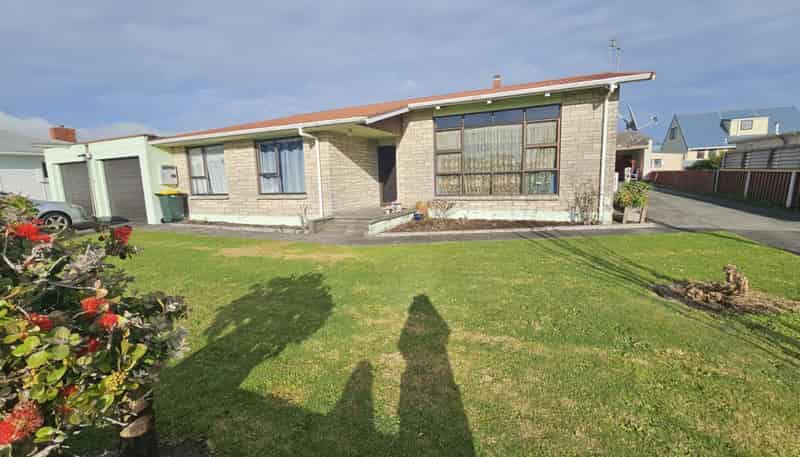 101 Broadway, Waitara