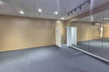 Affordable retail or office opportunity