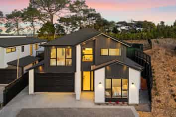36 Skulander Crescent, Silverdale