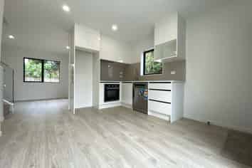 16B Cardiff Road , Pakuranga