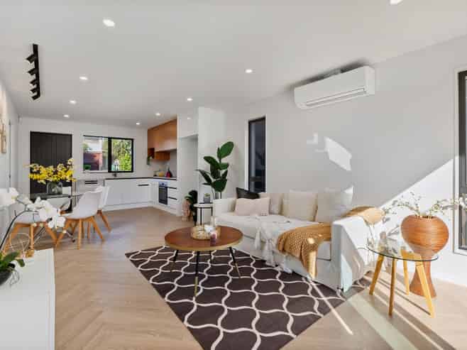 1E Wesley Avenue, Mount Albert