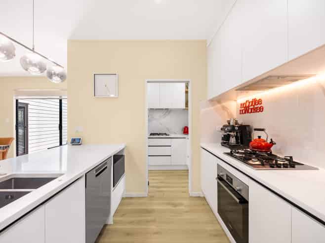 23C Stephanie Close, Glenfield