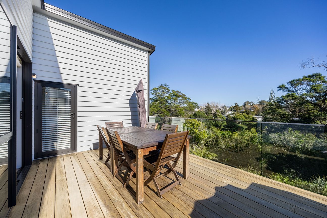 Modern Family Living - Exceptional Lifestyle! – pohled 3