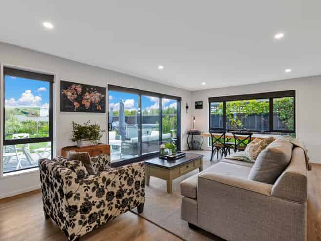 3 Cox Lane, Amberley