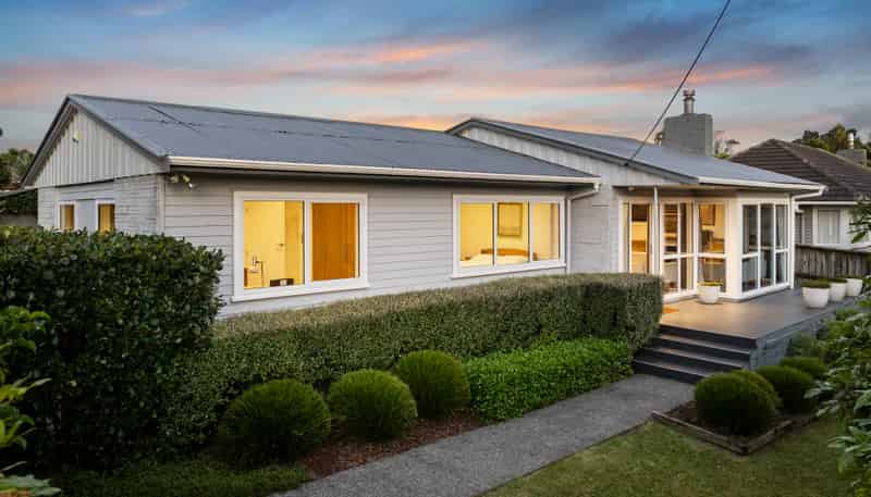 1 Mackwood Place, Birkdale